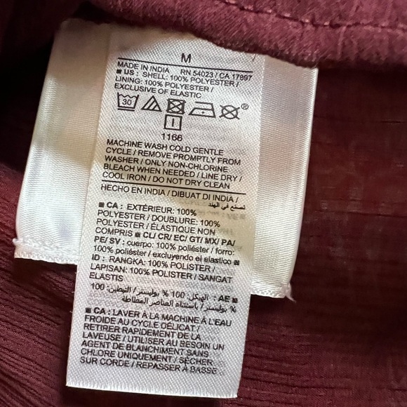 Old Navy Floral Ruffle Sleeve Top - Red and Orange - Picture 4 of 4